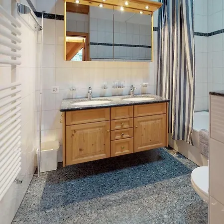 Grischalva 7 Apartment