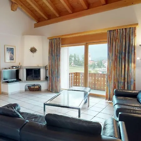 Grischalva 7 Apartment